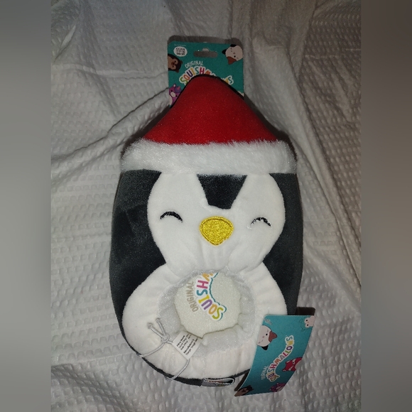 Squishmallows Luna Penguin Plush Slippers Size 11/12 - Picture 1 of 3